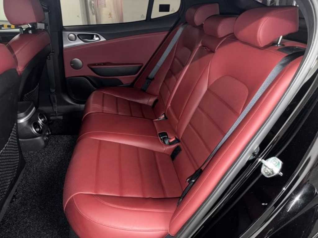 기아 스팅어 가솔린 3.3 터보 AWD GT 이미지 7