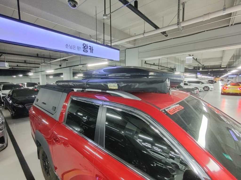KG모빌리티(쌍용) 렉스턴 렉스턴 스포츠 칸 디젤 2.2 4WD 5링크 다이나믹 에디션 이미지 9