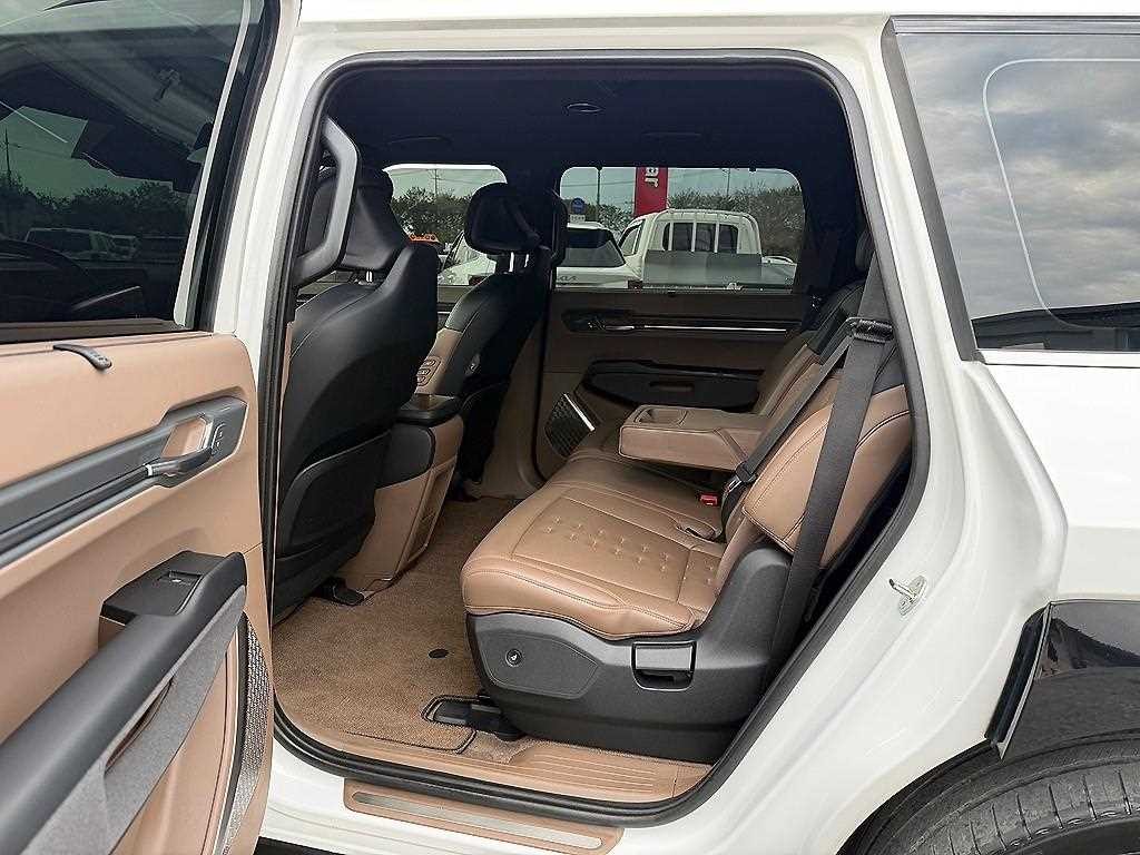 기아 EV9 롱레인지 4WD 어스 이미지 7