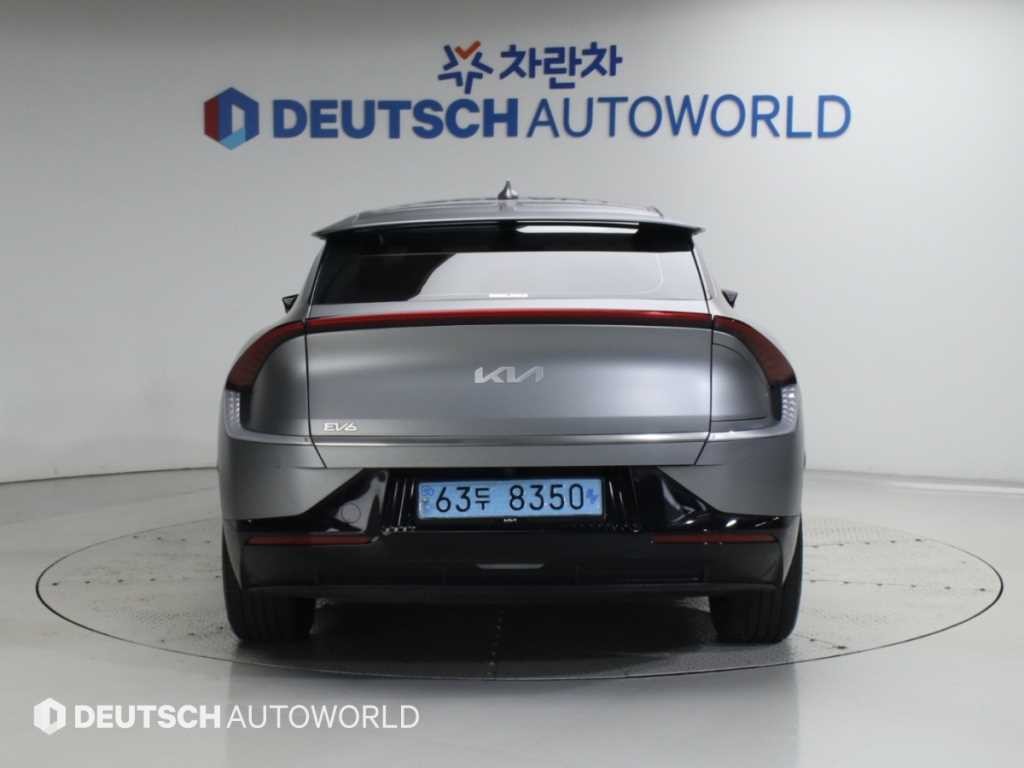 기아 EV6 롱레인지 AWD 어스 이미지 4