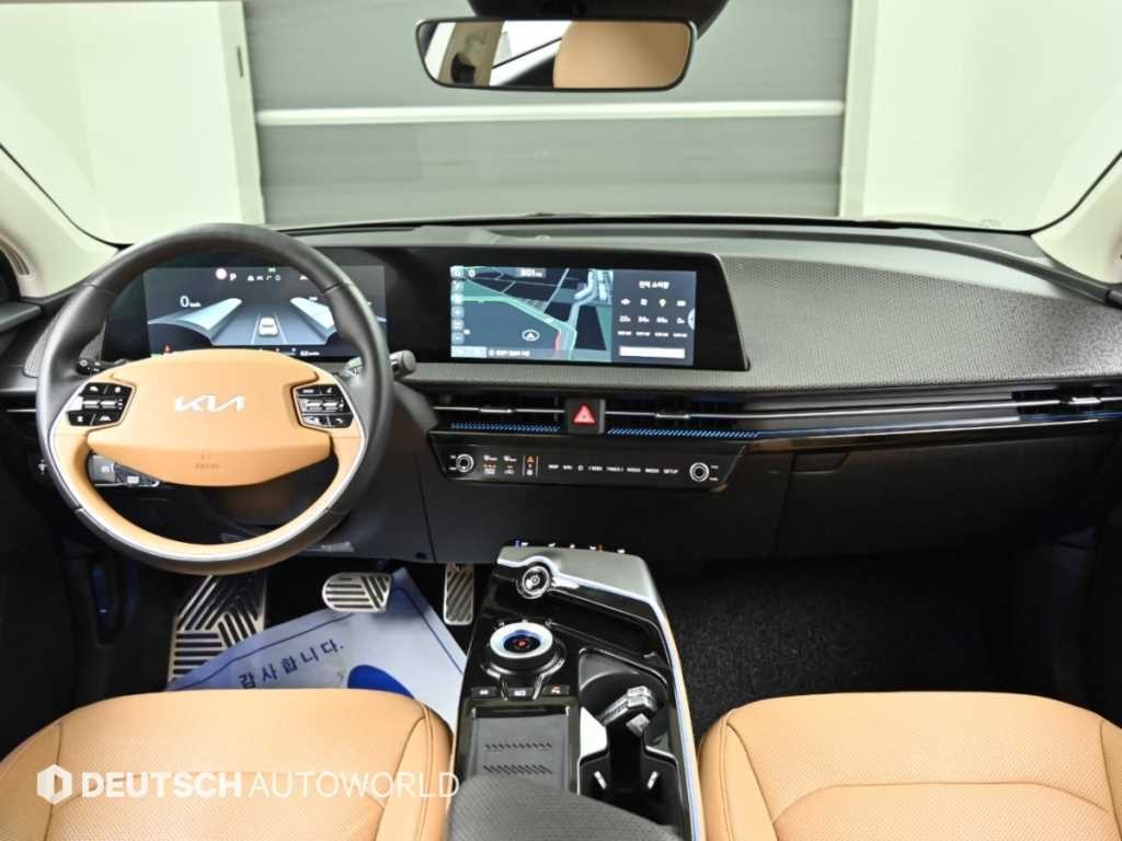기아 EV6 롱레인지 AWD 어스 이미지 7