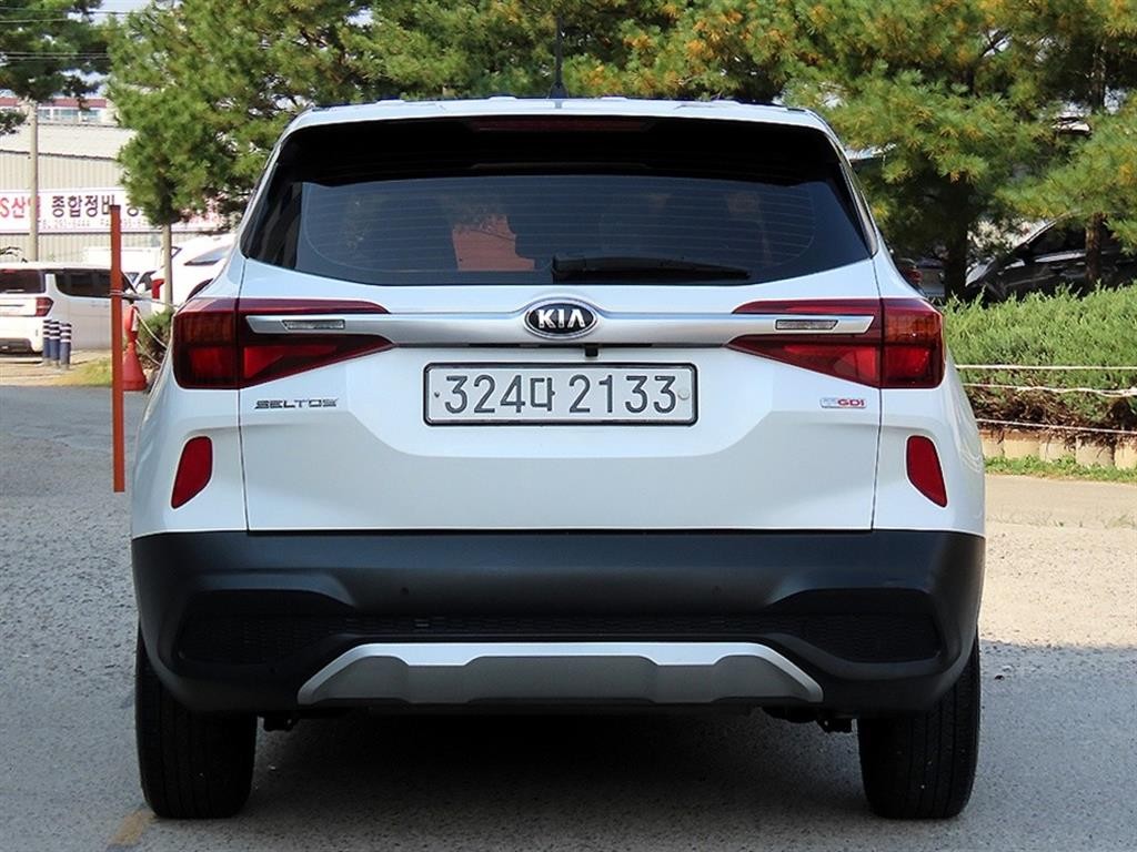 기아 셀토스 가솔린 1.6 터보 2WD 트렌디 이미지 4