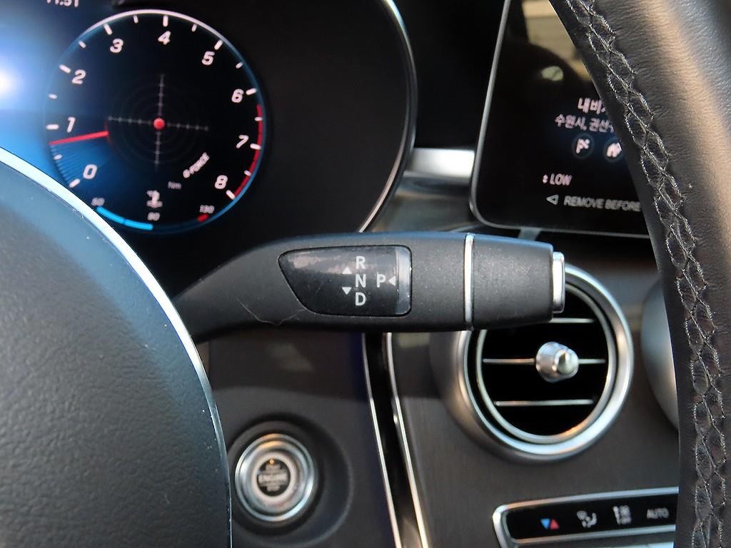 벤츠 GLC 클래스 GLC클래스 X253 GLC 300 4MATIC 쿠페 이미지 11