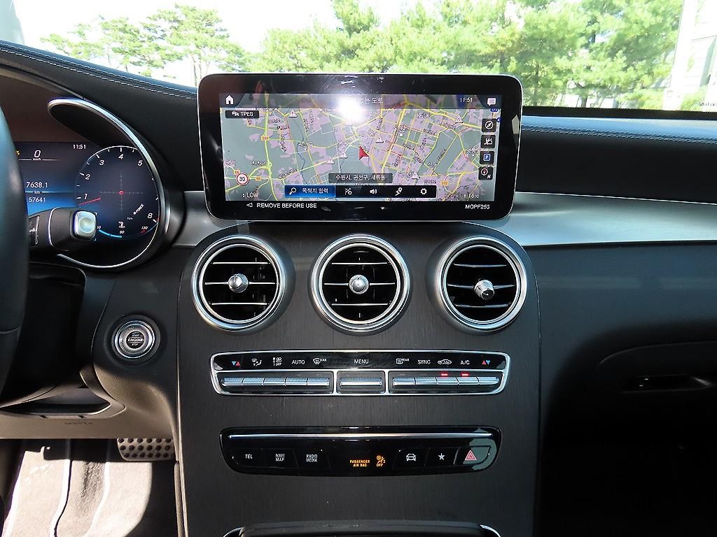 벤츠 GLC 클래스 GLC클래스 X253 GLC 300 4MATIC 쿠페 이미지 14