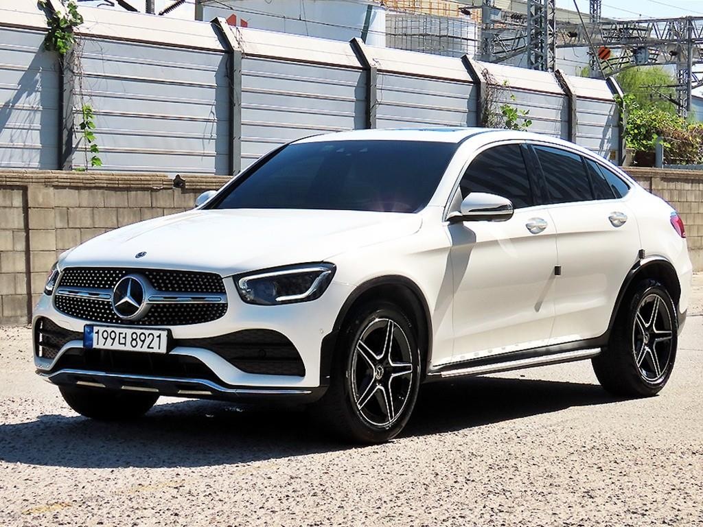 벤츠 GLC 클래스 GLC클래스 X253 GLC 300 4MATIC 쿠페 이미지 2