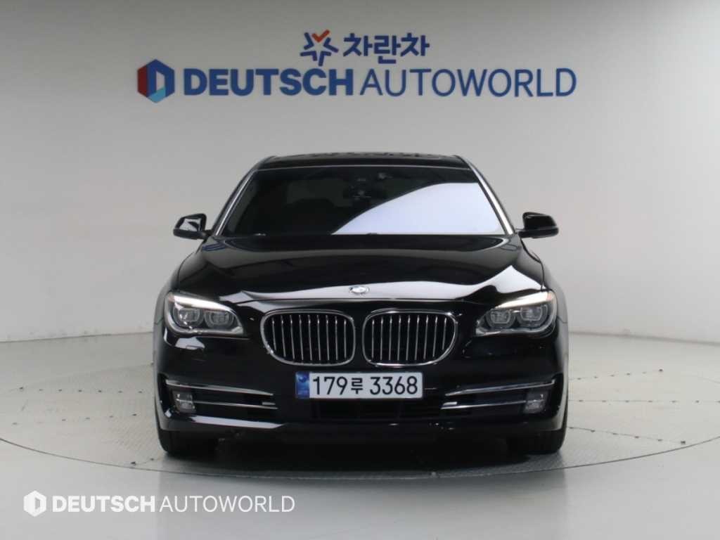 BMW 7시리즈 7시리즈 (F01) 750 Li xDrive 인디비주얼 이미지 3