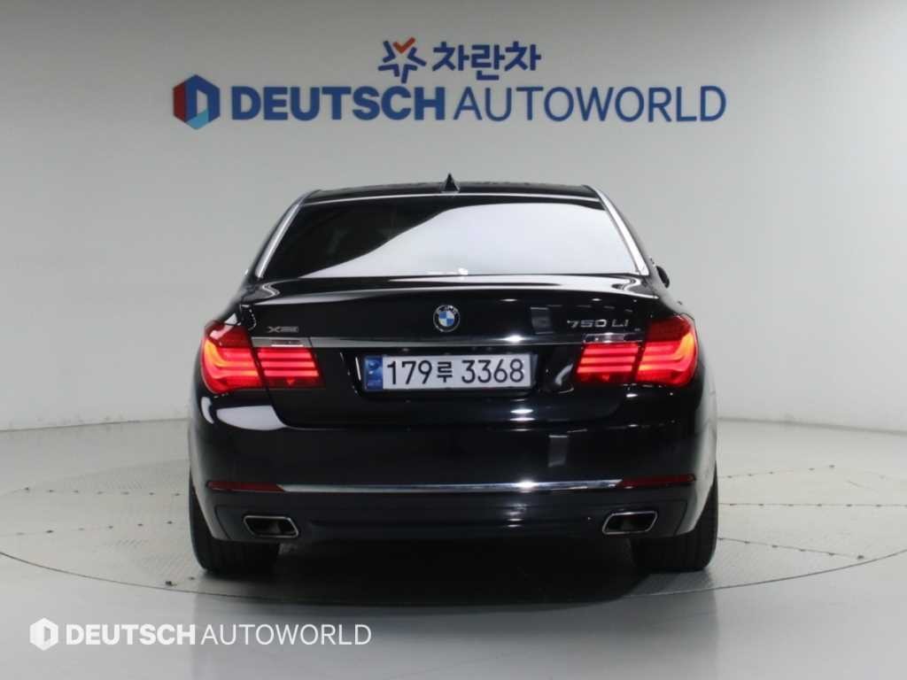 BMW 7시리즈 7시리즈 (F01) 750 Li xDrive 인디비주얼 이미지 4