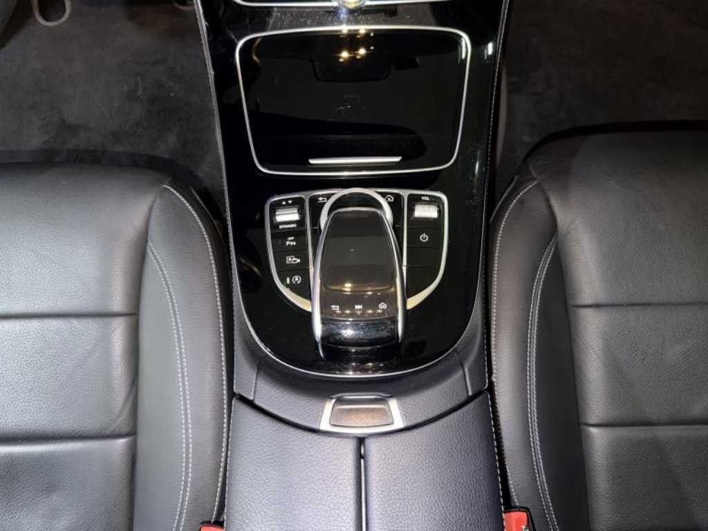 벤츠 E 클래스 E-클래스 W213 E300 아방가르드 이미지 12