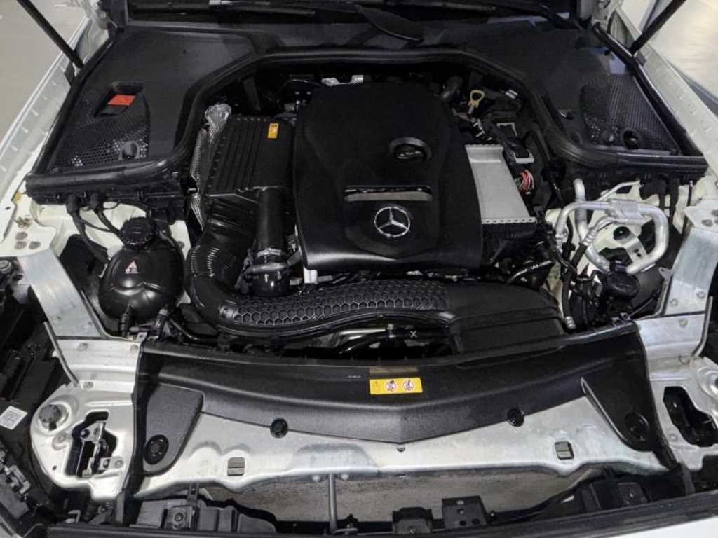 벤츠 E 클래스 E-클래스 W213 E300 아방가르드 이미지 19