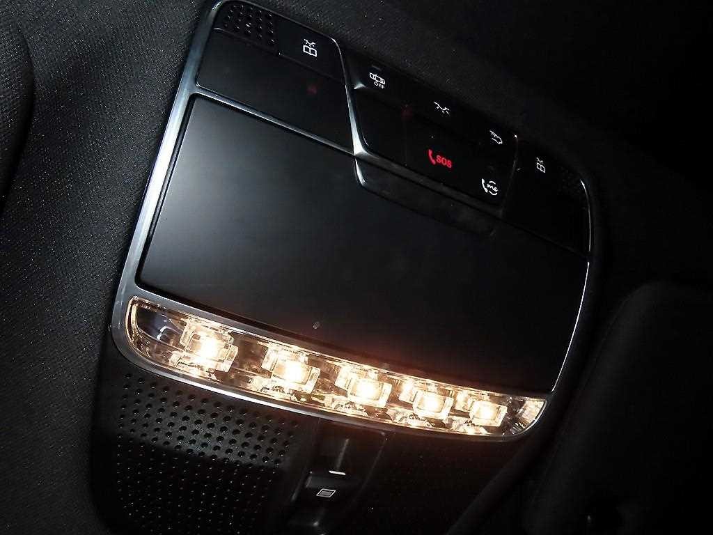 벤츠 S 클래스 S클래스-W222 S 350 d 4MATIC AMG Line 이미지 13