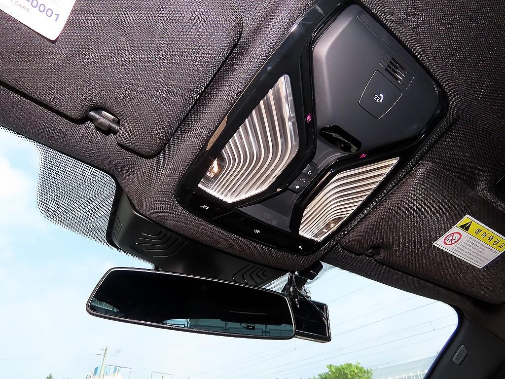 BMW 5시리즈 5시리즈 (G30) 530i xDrive M 스포츠 플러스 이미지 15
