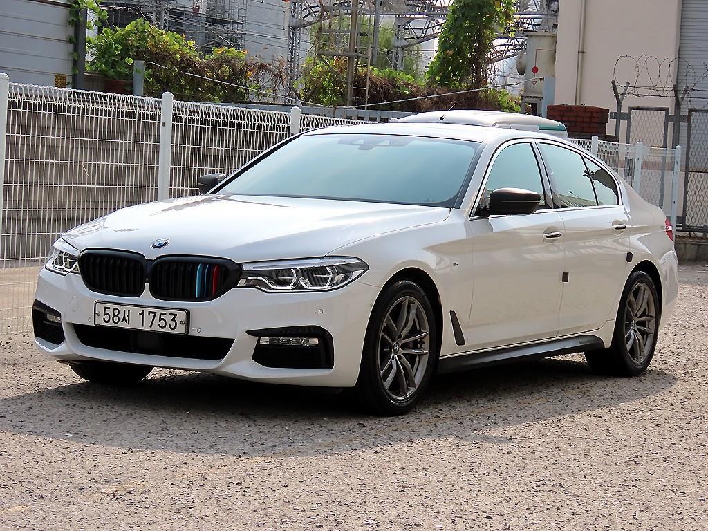 BMW 5시리즈 5시리즈 (G30) 530i xDrive M 스포츠 플러스 이미지 2