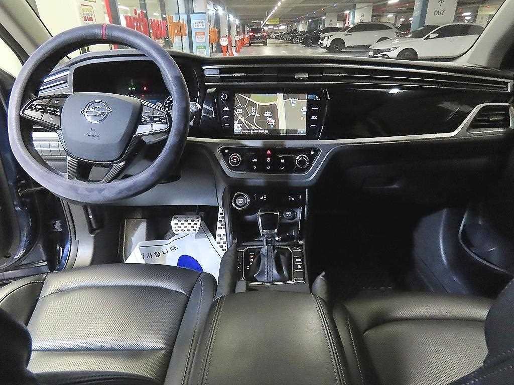 KG모빌리티(쌍용) 코란도 뷰티풀코란도 2WD 디젤 1.6 딜라이트 플러스 이미지 10