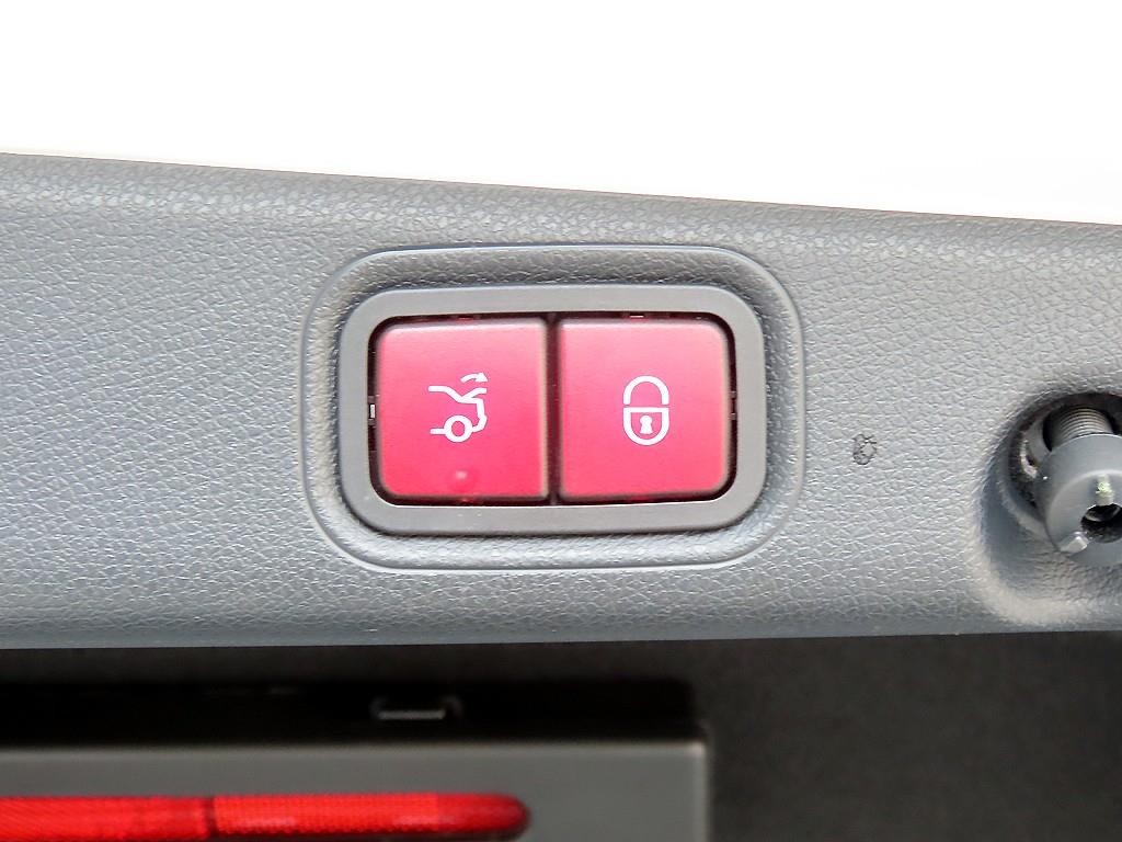 벤츠 E 클래스 E-클래스 W213 E250 아방가르드 이미지 16