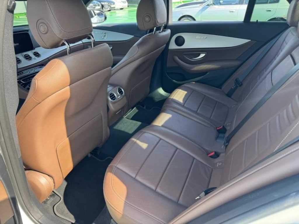 벤츠 E 클래스 E-클래스 W213 E250 아방가르드 이미지 8