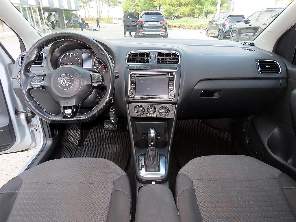 폭스바겐 폴로 1.6 TDI R-LINE 이미지 7