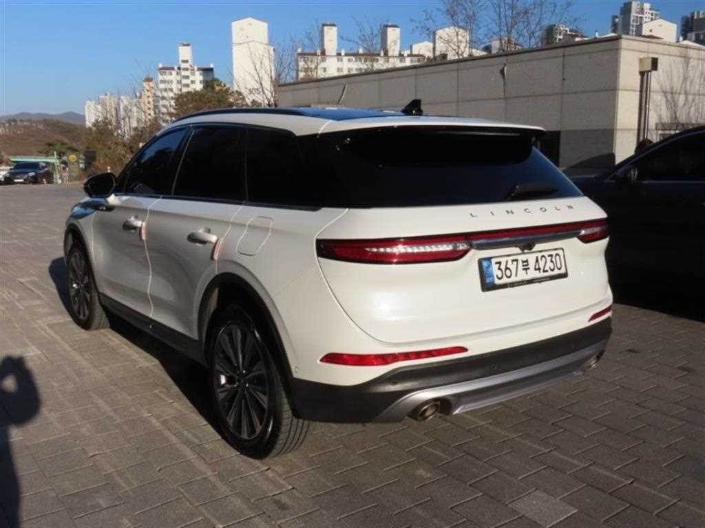 링컨 코세어 2.0 리저브 AWD 이미지 4