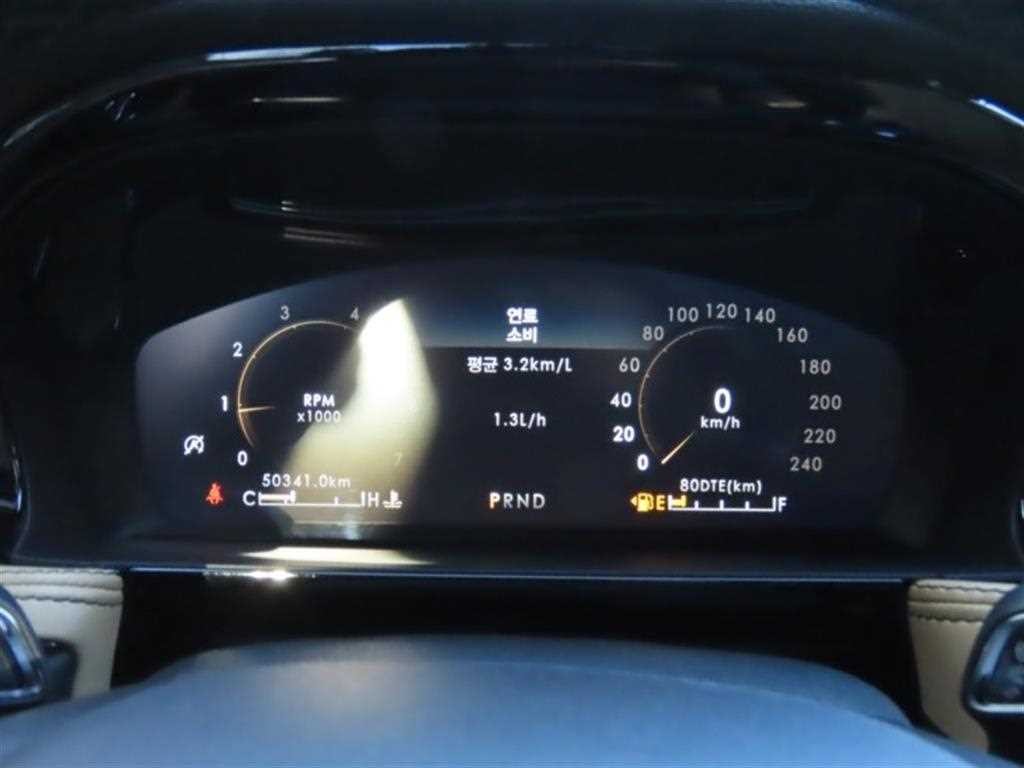 링컨 코세어 2.0 리저브 AWD 이미지 5