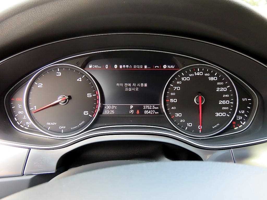 아우디 A6 뉴A6 35 TDI 콰트로 프리미엄 이미지 9