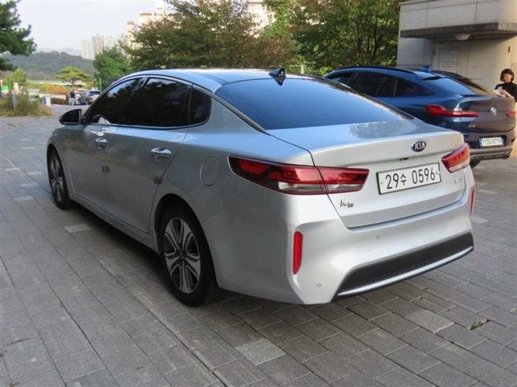 기아 K5 K5 2세대 하이브리드 노블레스 이미지 4