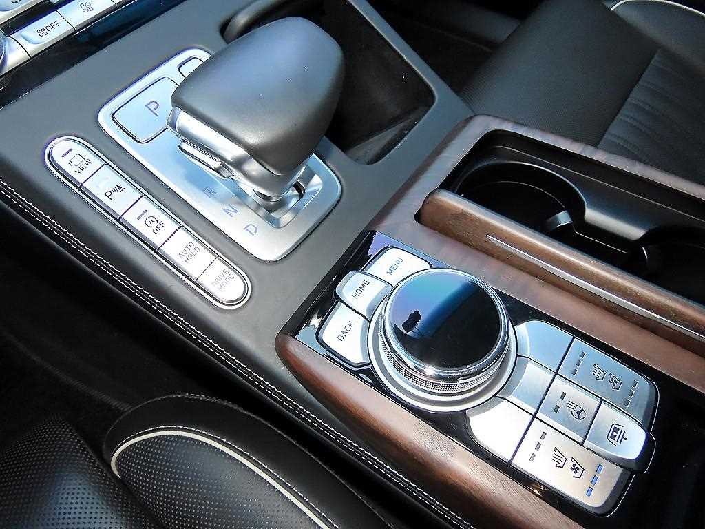 제네시스 G90 3.8 GDI AWD 프레스티지 이미지 11