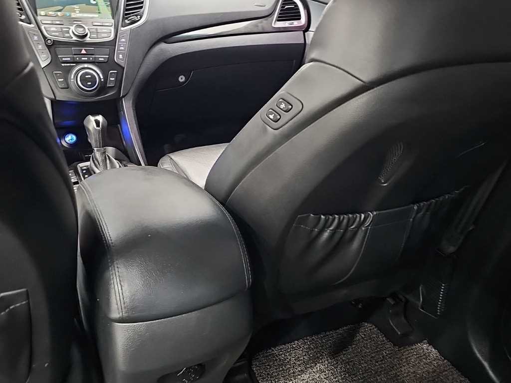 현대 맥스크루즈 R2.2 4WD 익스클루시브 스페셜 이미지 15