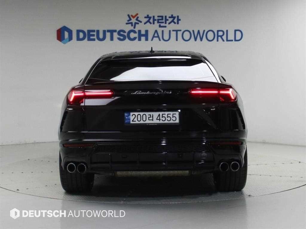람보르기니 우루스 4.0 V8 이미지 4
