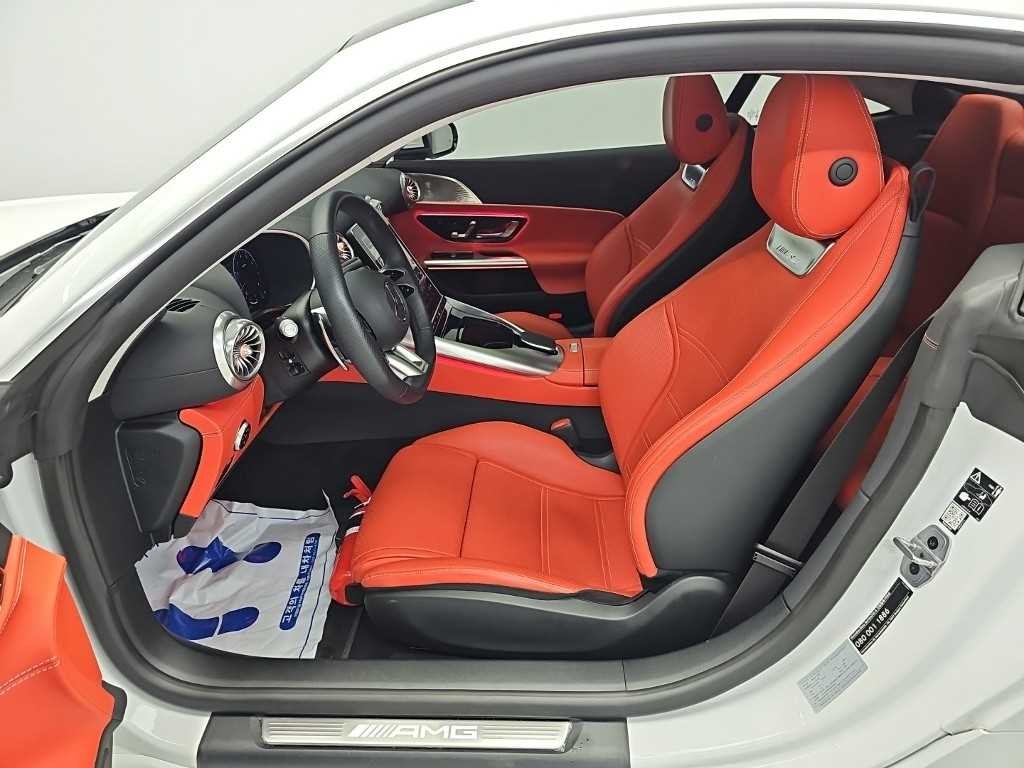 벤츠 AMG GT 55 4MATIC+ 쿠페 이미지 11