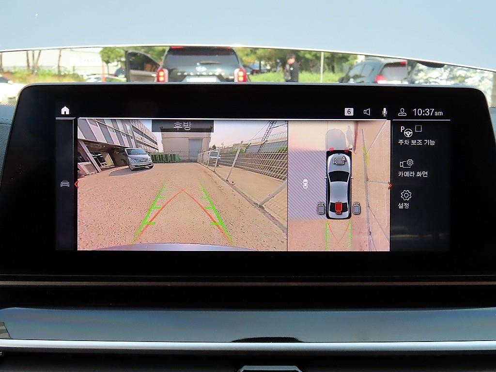 BMW 5시리즈 5시리즈 (G30) 520d M 스포츠 플러스 이미지 15
