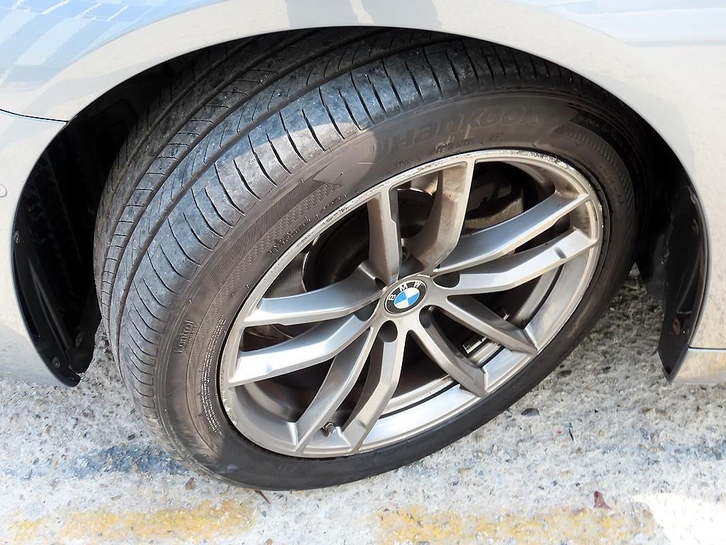 BMW 5시리즈 5시리즈 (G30) 520d M 스포츠 플러스 이미지 20