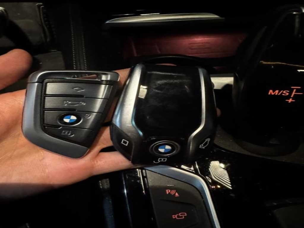 BMW 5시리즈 5시리즈 (G30) 520d M 스포츠 플러스 이미지 7