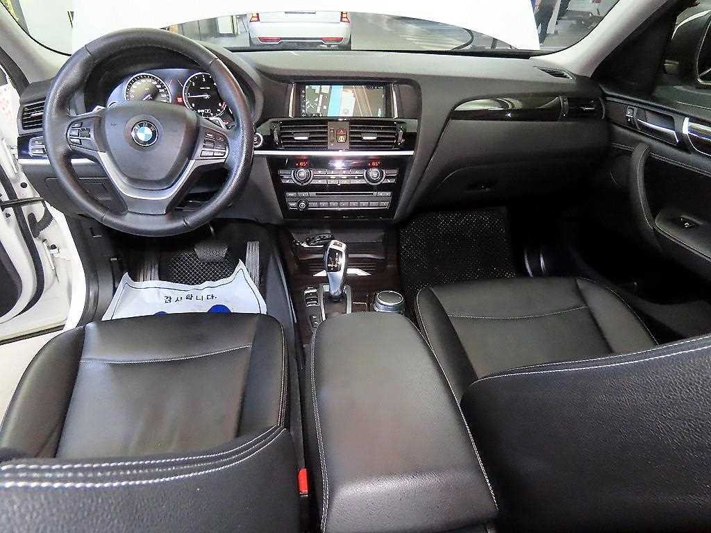 BMW X4 X4 (F26) xDrive 20d 이미지 10