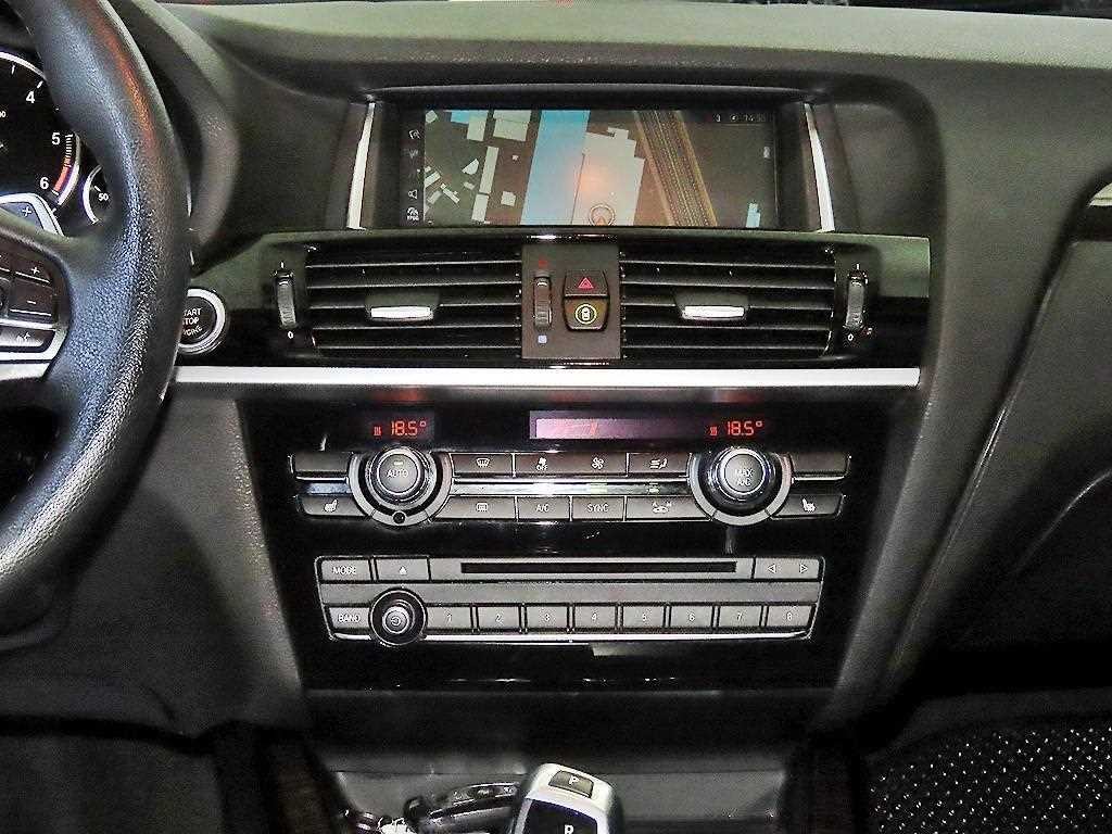 BMW X4 X4 (F26) xDrive 20d 이미지 11