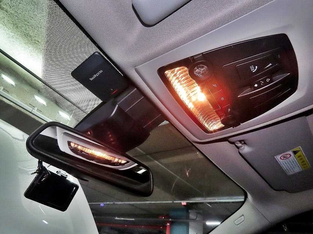 BMW X4 X4 (F26) xDrive 20d 이미지 15
