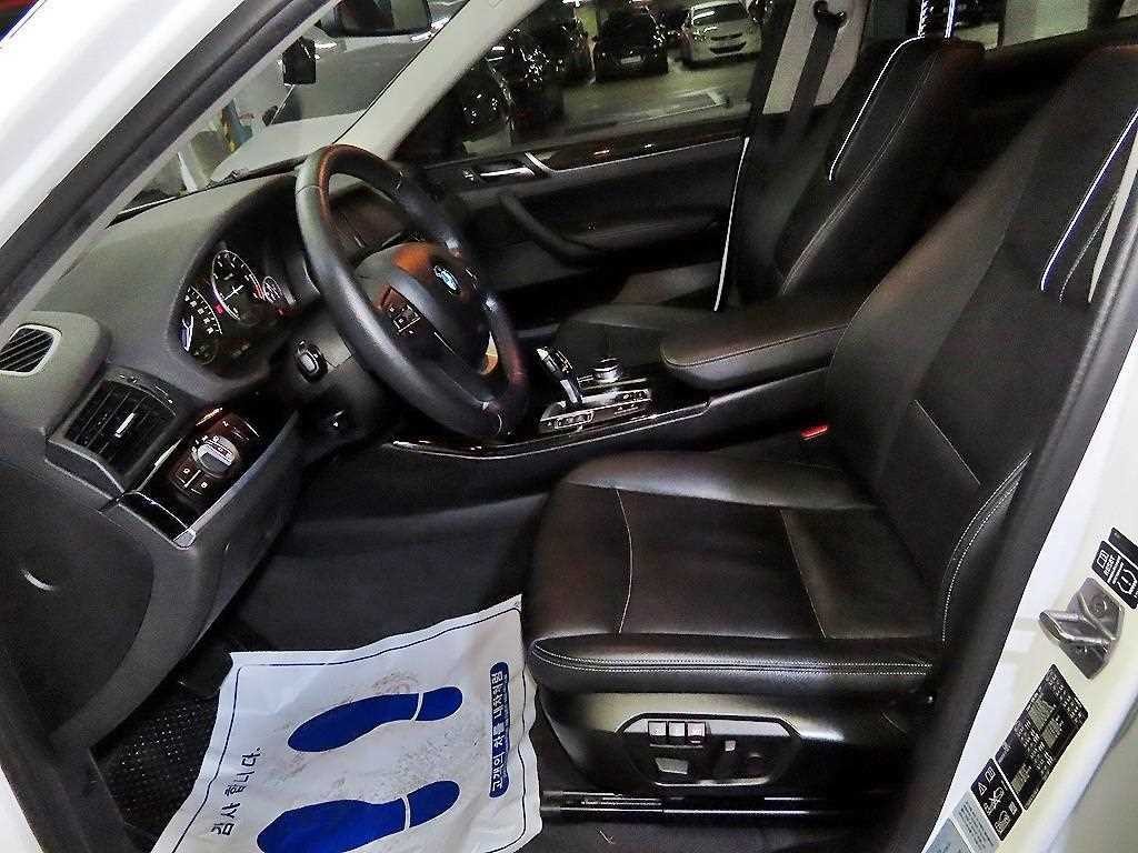 BMW X4 X4 (F26) xDrive 20d 이미지 6