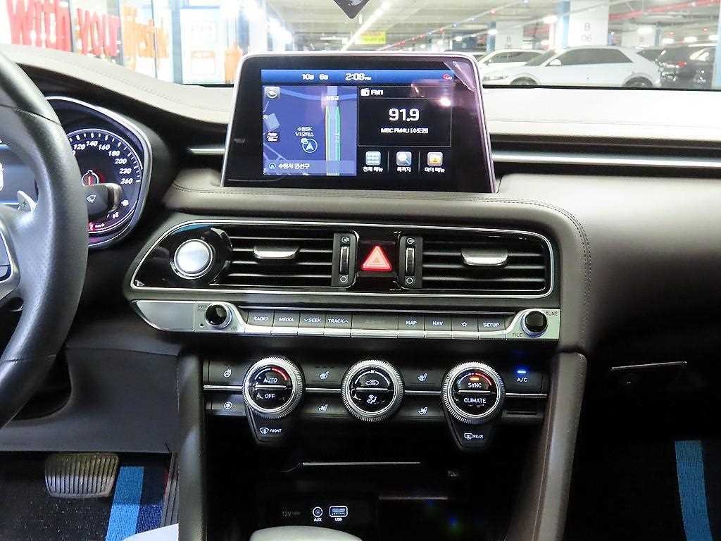 제네시스 G70 2.0T AWD 엘리트 이미지 11