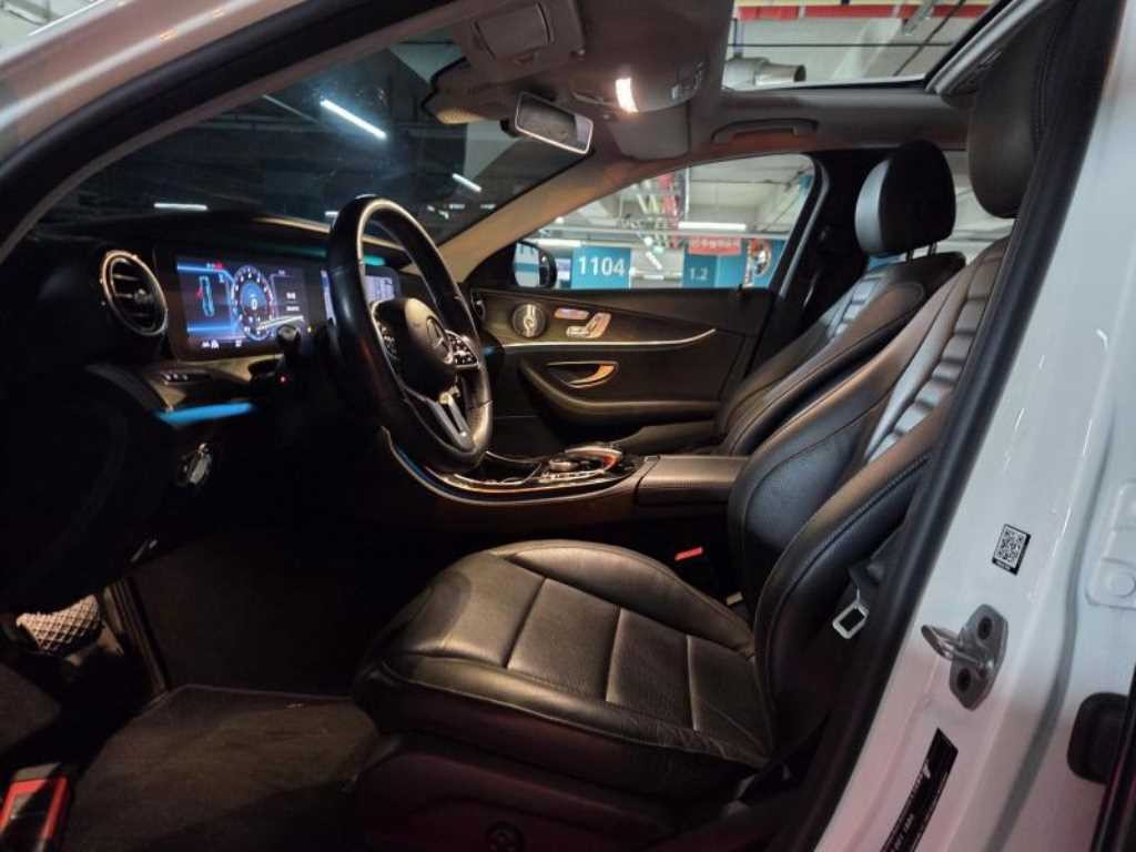 벤츠 E 클래스 E-클래스 W213 E300 아방가르드 이미지 11
