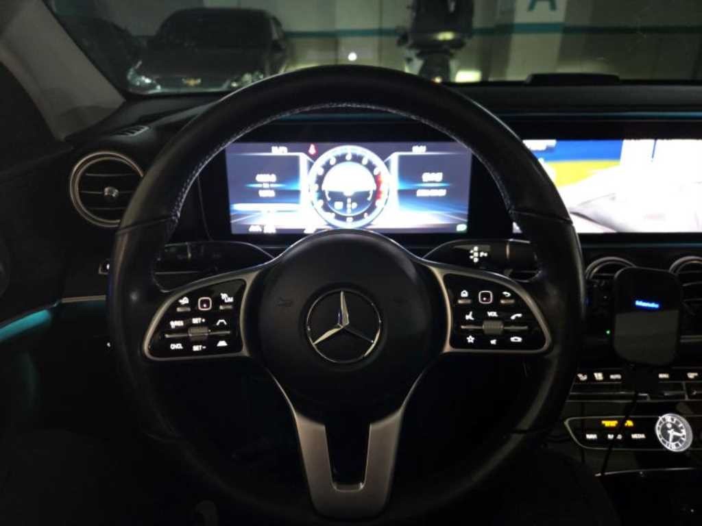 벤츠 E 클래스 E-클래스 W213 E300 아방가르드 이미지 6