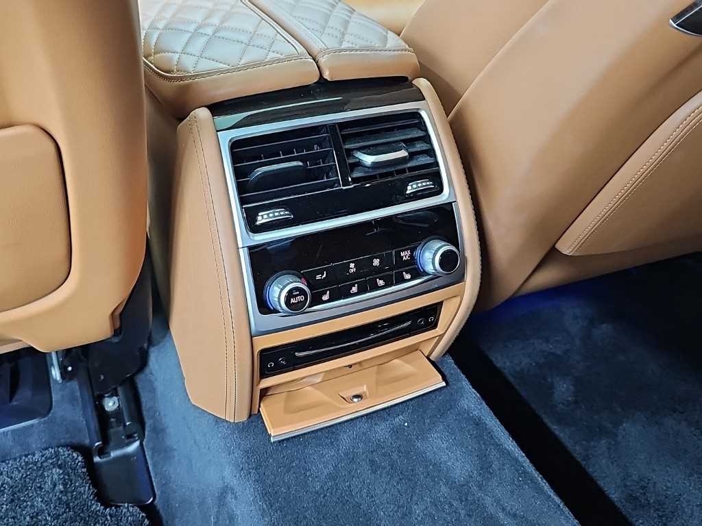 BMW 7시리즈 7시리즈 (G11) 730Ld xDrive 디자인 퓨어 엑설런스 이미지 13