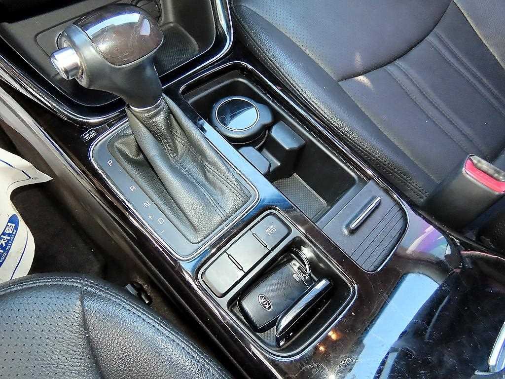 기아 쏘렌토 뉴 쏘렌토 R 4WD 2.0 프레스티지 이미지 10