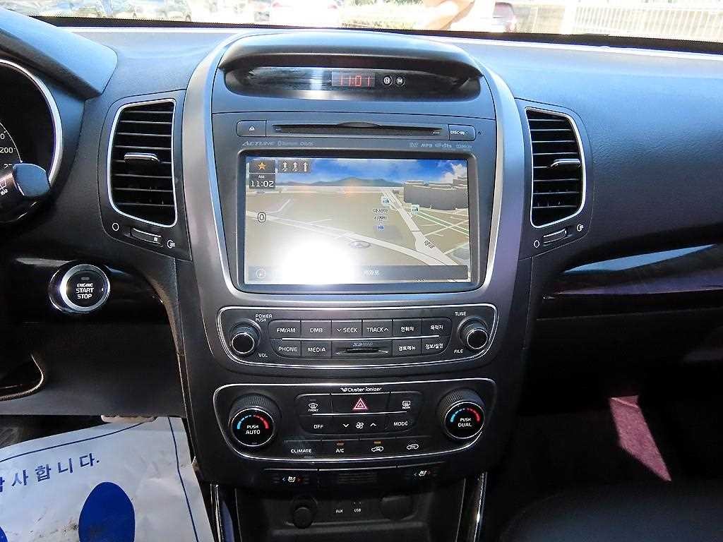 기아 쏘렌토 뉴 쏘렌토 R 4WD 2.0 프레스티지 이미지 13