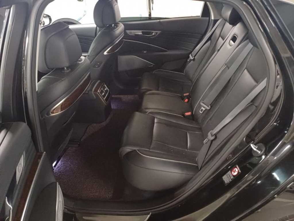 기아 K9 더 K9 3.8 GDI AWD 플래티넘Ⅲ 이미지 12