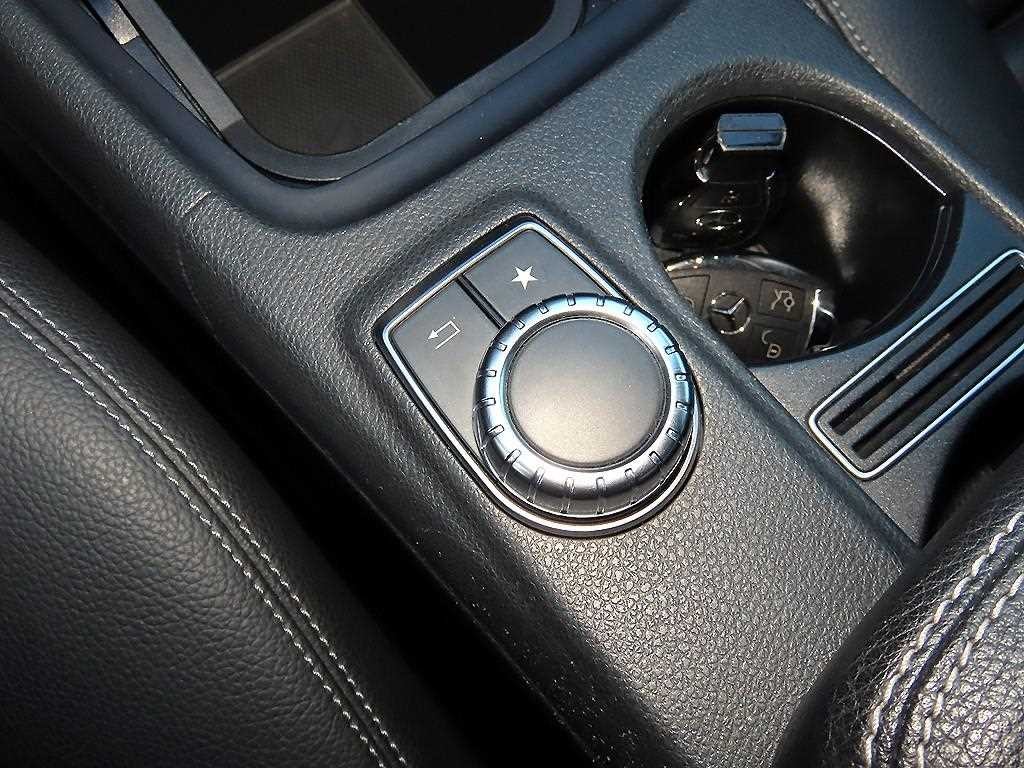 벤츠 GLA 클래스 GLA클래스 X156 GLA200 D 이미지 13