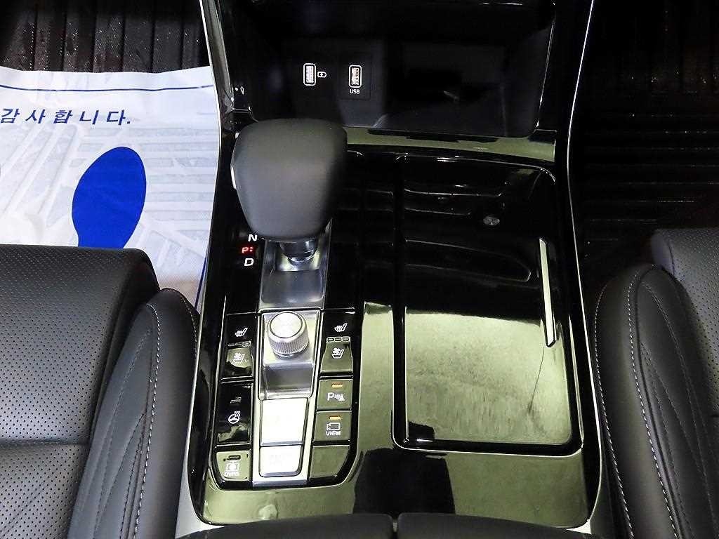 기아 K7 K7 프리미어 가솔린 3.0 GDI 시그니처 이미지 12