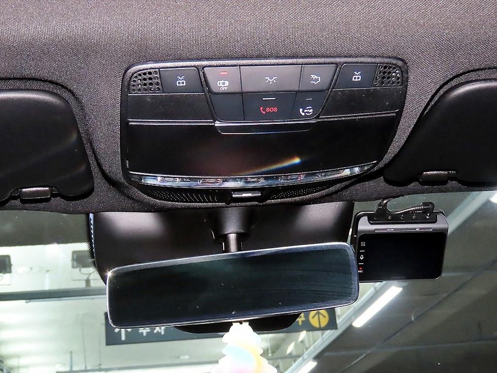 벤츠 GLC 클래스 GLC클래스 X253 GLC 300 e 4MATIC 쿠페 이미지 14