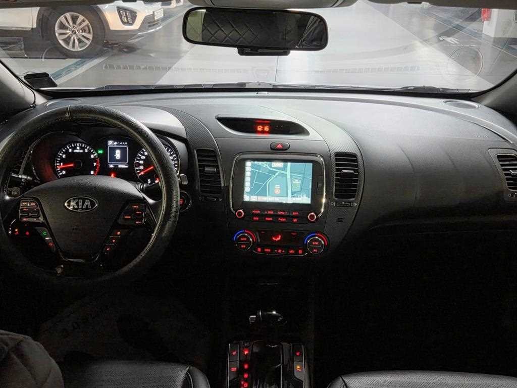 기아 K3 더뉴 K3 1.6 GDI 프레스티지 이미지 7