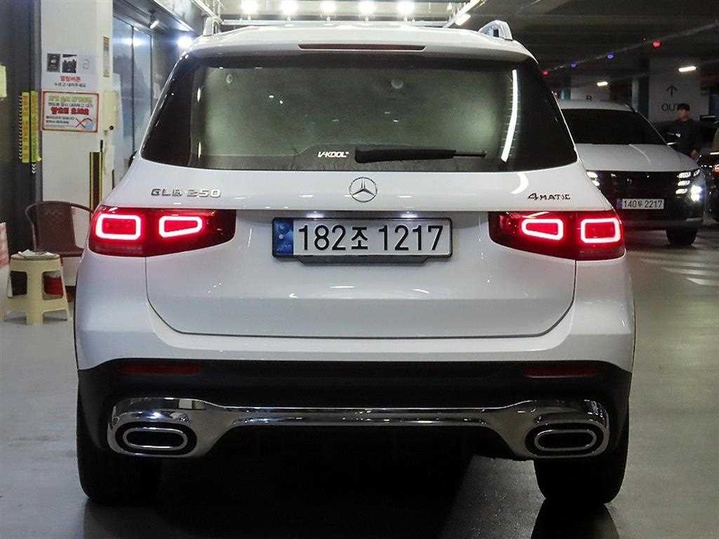 벤츠 GLB 클래스 GLB클래스 X247 GLB 250 4MATIC 이미지 5