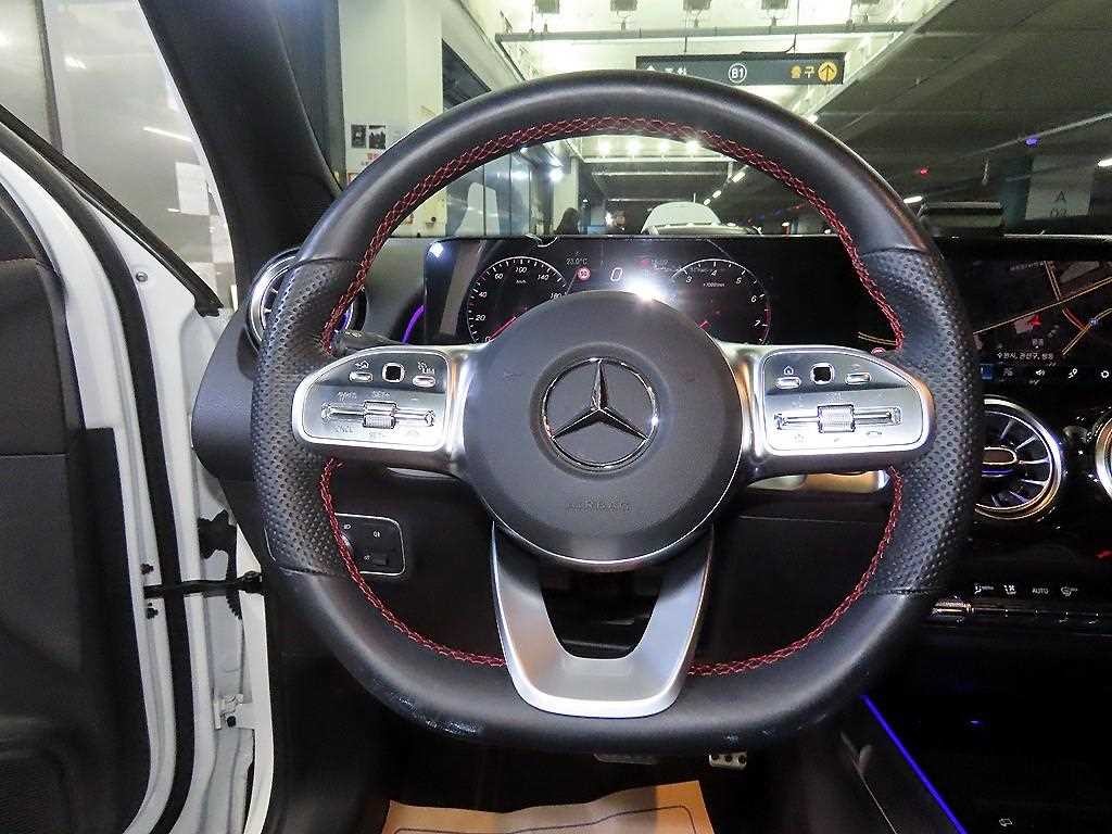 벤츠 GLB 클래스 GLB클래스 X247 GLB 250 4MATIC 이미지 8