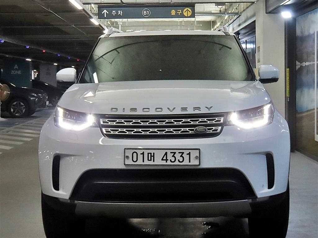 랜드로버 디스커버리 디스커버리5 3.0 TD6 HSE 럭셔리 이미지 2