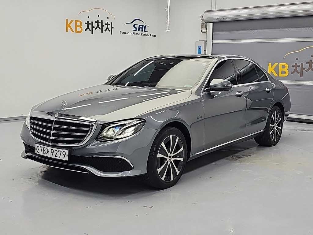 벤츠 E 클래스 E-클래스 W213 E300e 익스클루시브 이미지 1